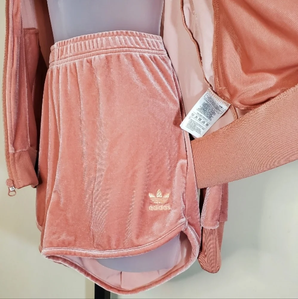 Adidas Originals Pink Velvet Jacket and Shorts Small - Picture 5 of 8